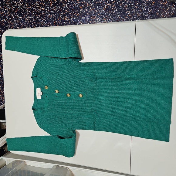 Women's sweater - Picture 1 of 3